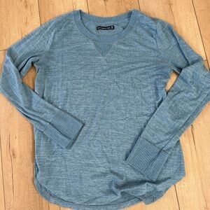 Abercrombie & Fitch Blue Long Sleeve Top